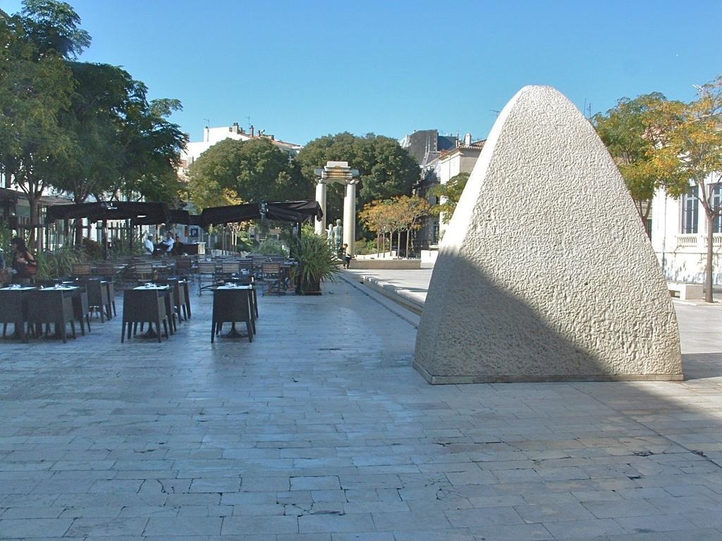 Le Cherche Midi, Entre Nimes, Le Pont Du Gard, Uzes, Arles มาร์เกอริตต์ ภายนอก รูปภาพ